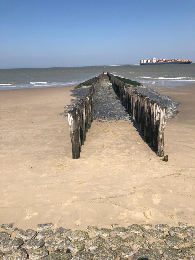 Appartement De Graanzolder Aan Zeeuwse Kust Hoofdplaat Exterior photo
