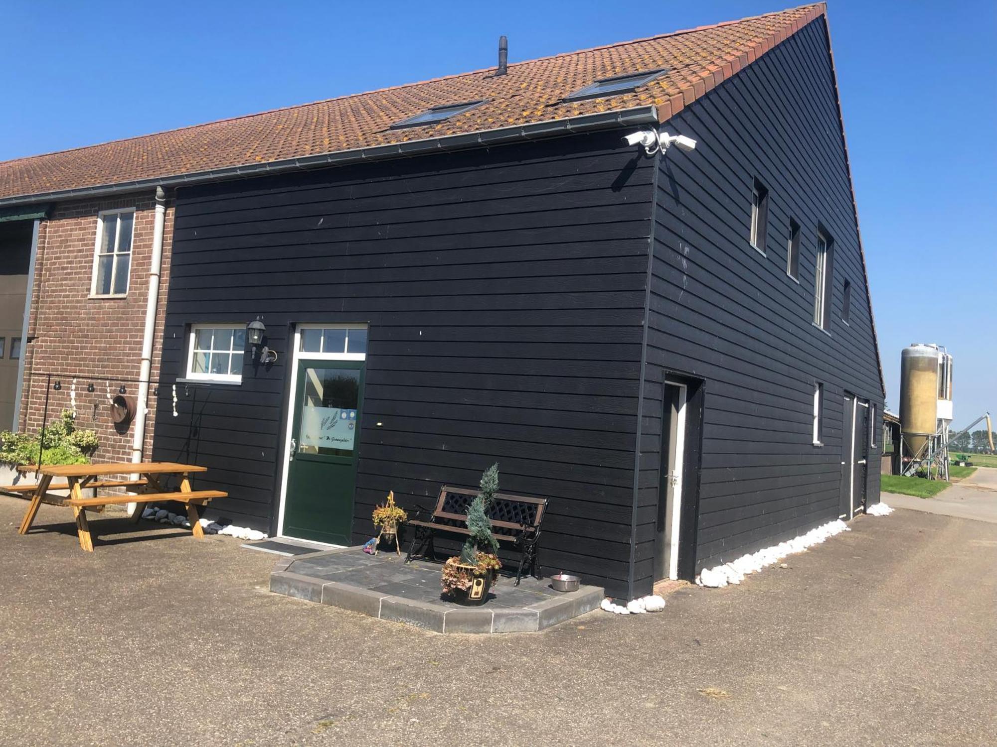Appartement De Graanzolder Aan Zeeuwse Kust Hoofdplaat Exterior photo